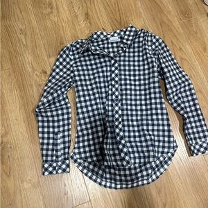 Women’s black/white plaid Columbia button down